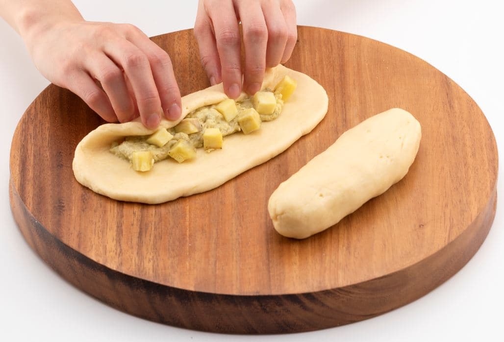 바질향이 향긋한 고구마 찰 바케트 조리 과정 3