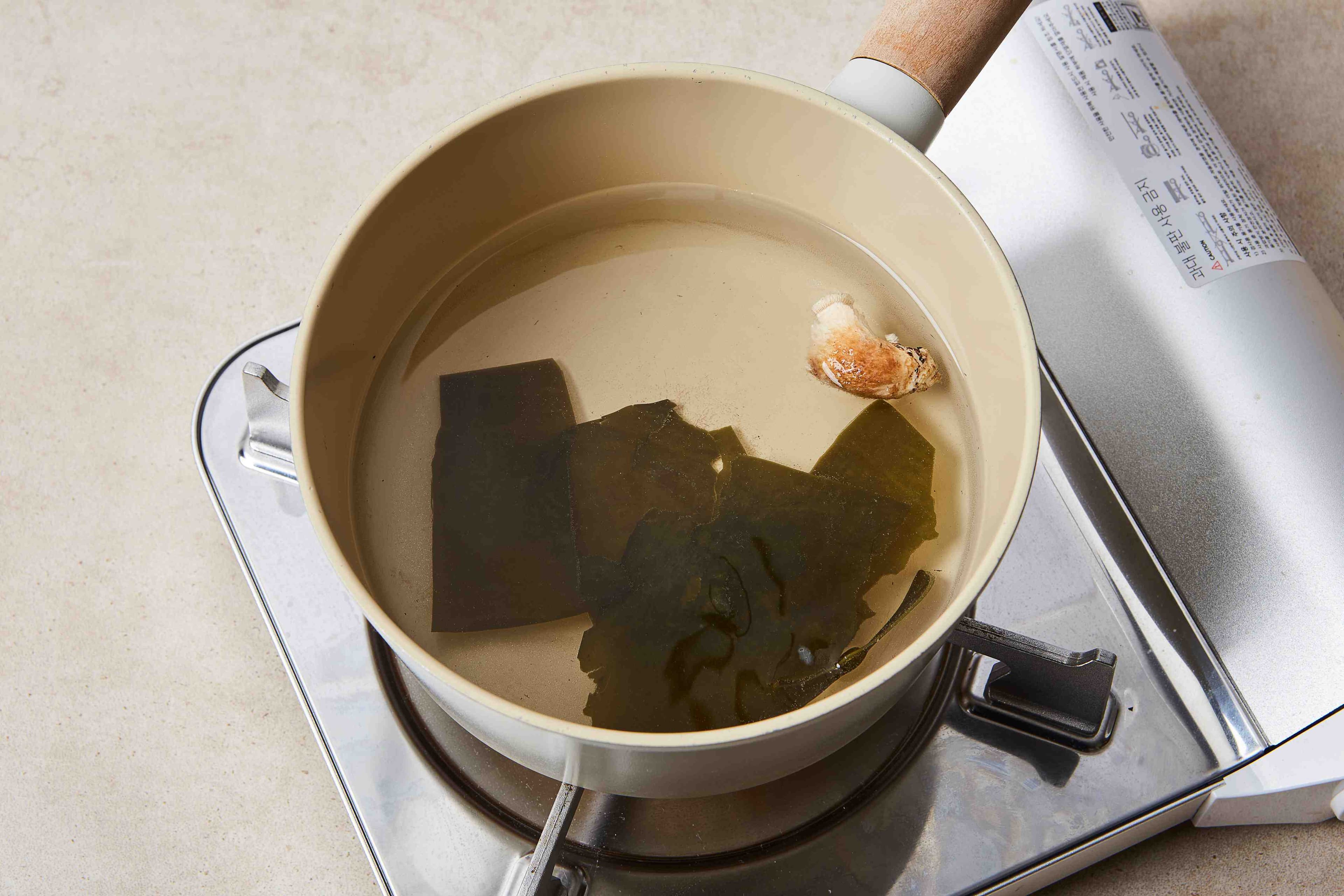 버섯순두부찌개 조리 과정 3
