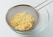 토마토샐러드라면 조리 과정 3