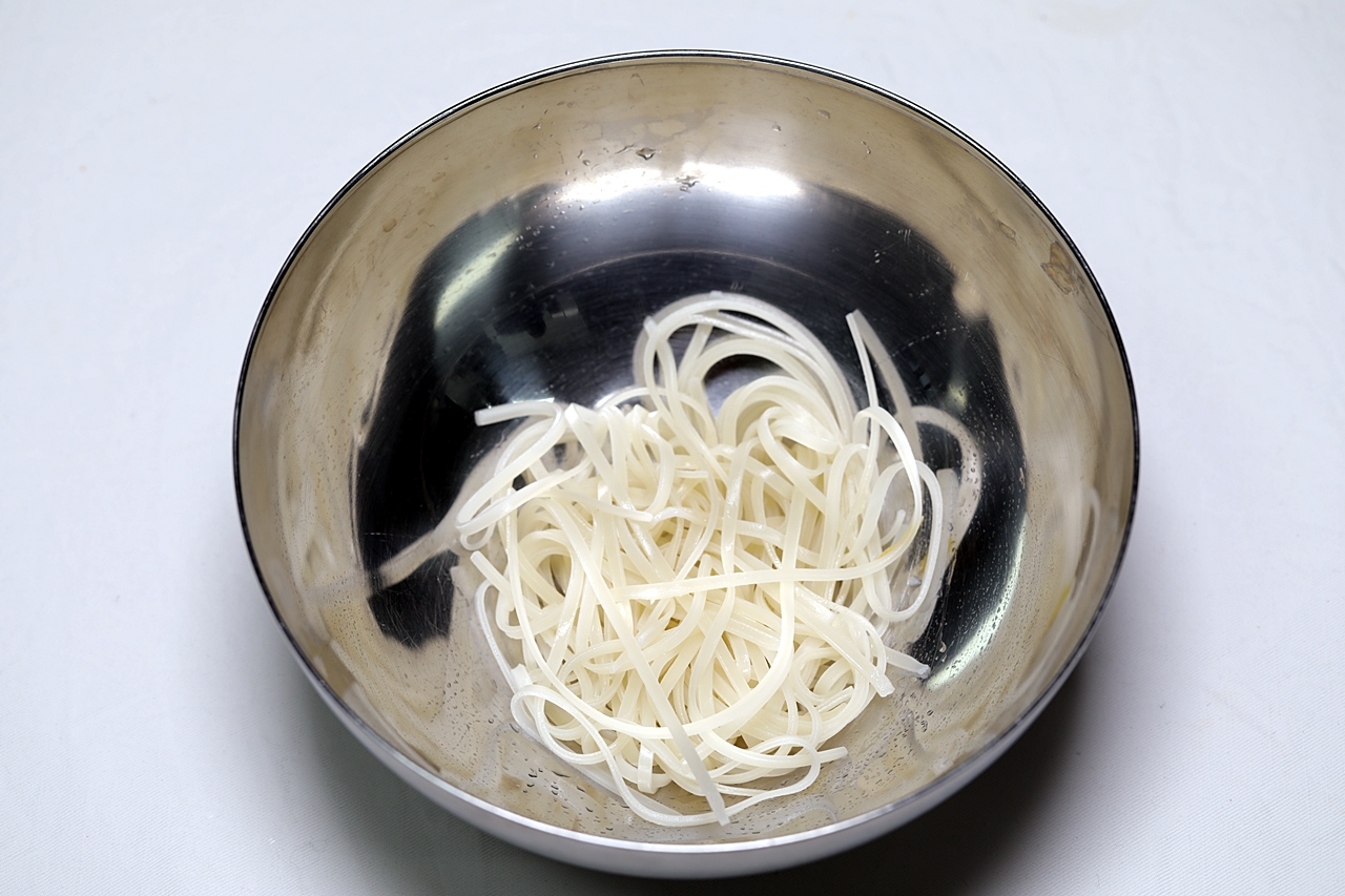 라이스페이퍼 새우롤 조리 과정 3